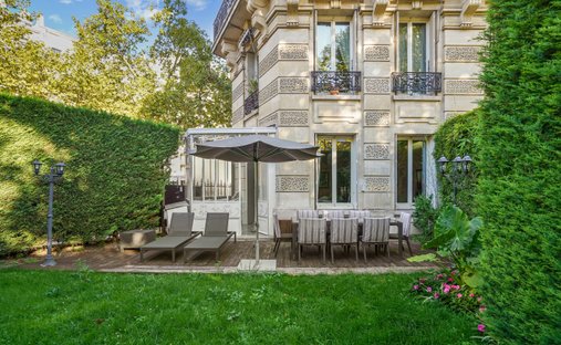 Apartment in Vaugirard-Parc des Expositions, Paris 15e Arrondissement, Paris 1