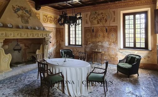 Castle for Sale in Cavallirio, Piedmont, Italy