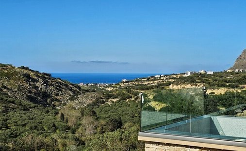 Villa in Community of Gouve, Gouves, Griechenland 1
