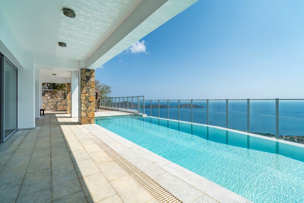Villa in Community of Elounta, Agios Nikolaos Municipal Unit, Greece 1 - 12151366
