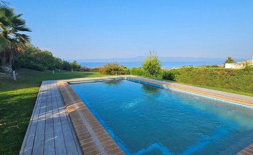 Villa in Pallini Municipal Unit, Macedonia and Thrace, Greece 1