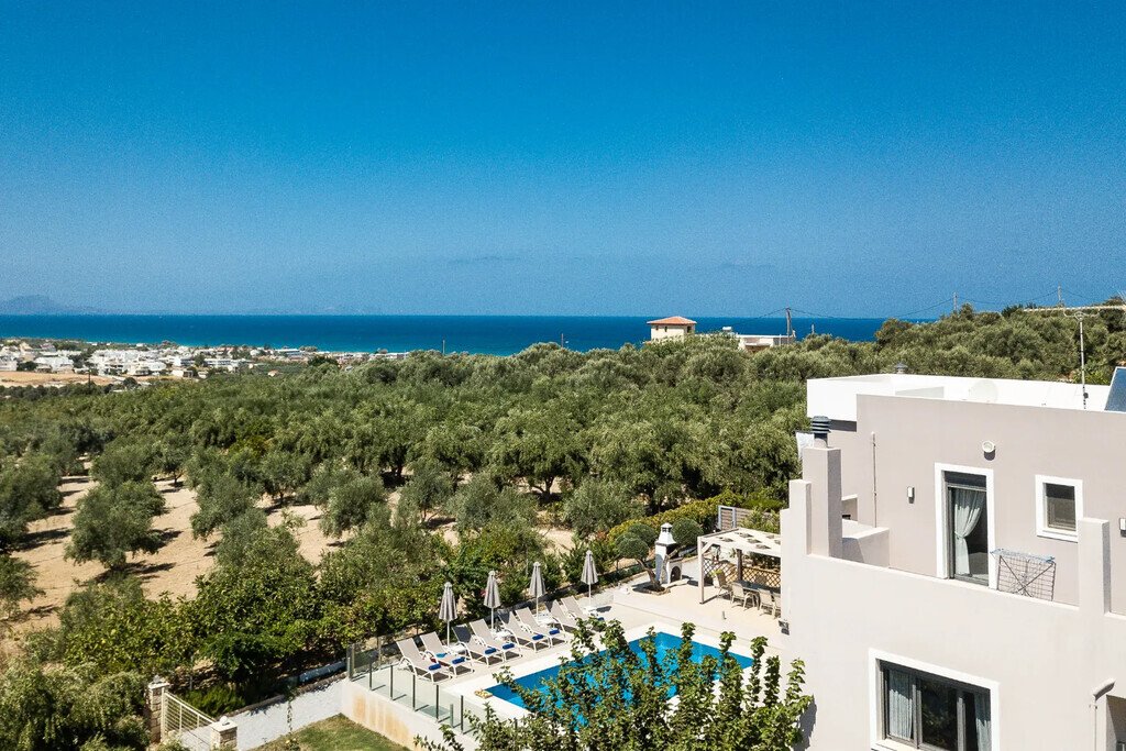 Villa in Crete, Greece 1 - 16581227