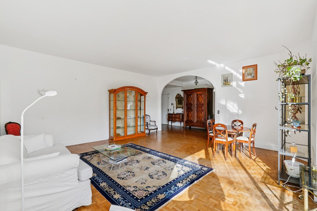Apartment in Saint James-Général Koenig, Neuilly-sur-Seine, France 4 - 16580277