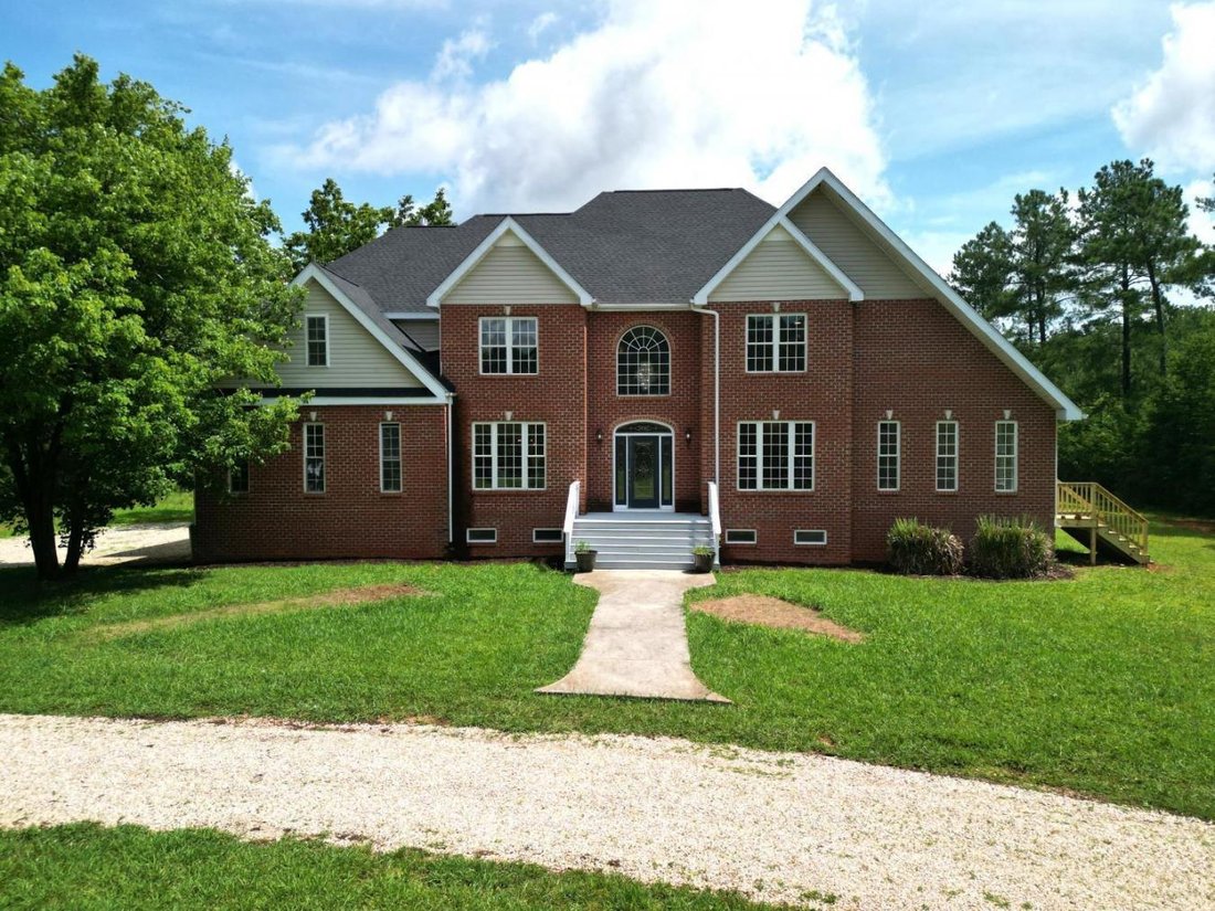 House in Appomattox, Virginia, United States 3 - 16580185