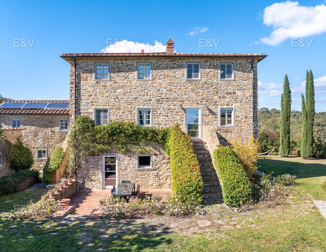 Country House in Bucine, Tuscany, Italy 1 - 16581706