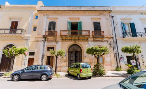 Townhouse en San Sebastián - Hospital - P. Alighieri, Galatina, Apulia 1