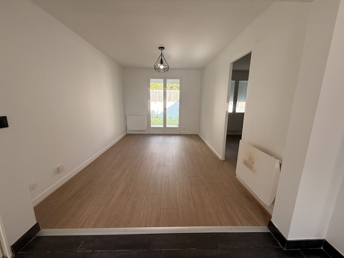 House in Parcs, Romainville, France 3 - 16581473