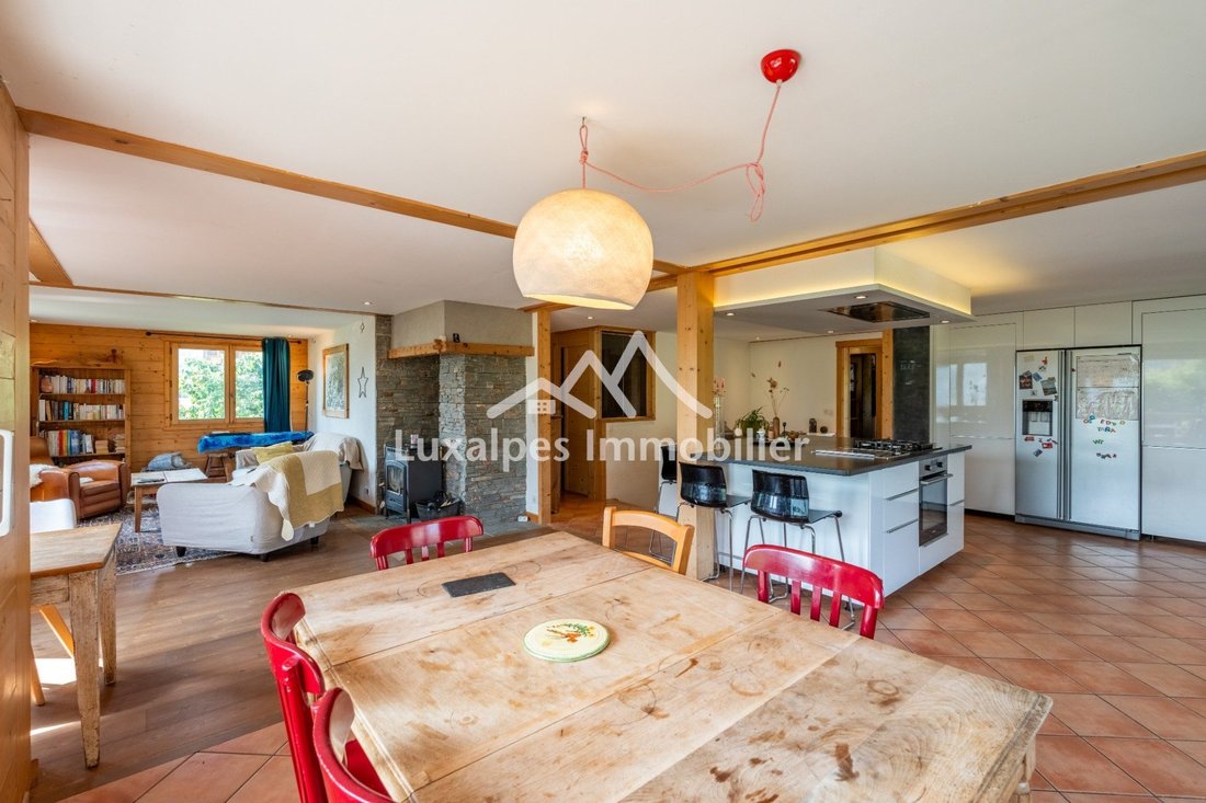 Chalet in Le Grand-Bornand, Auvergne-Rhône-Alpes, France 3 - 16581505