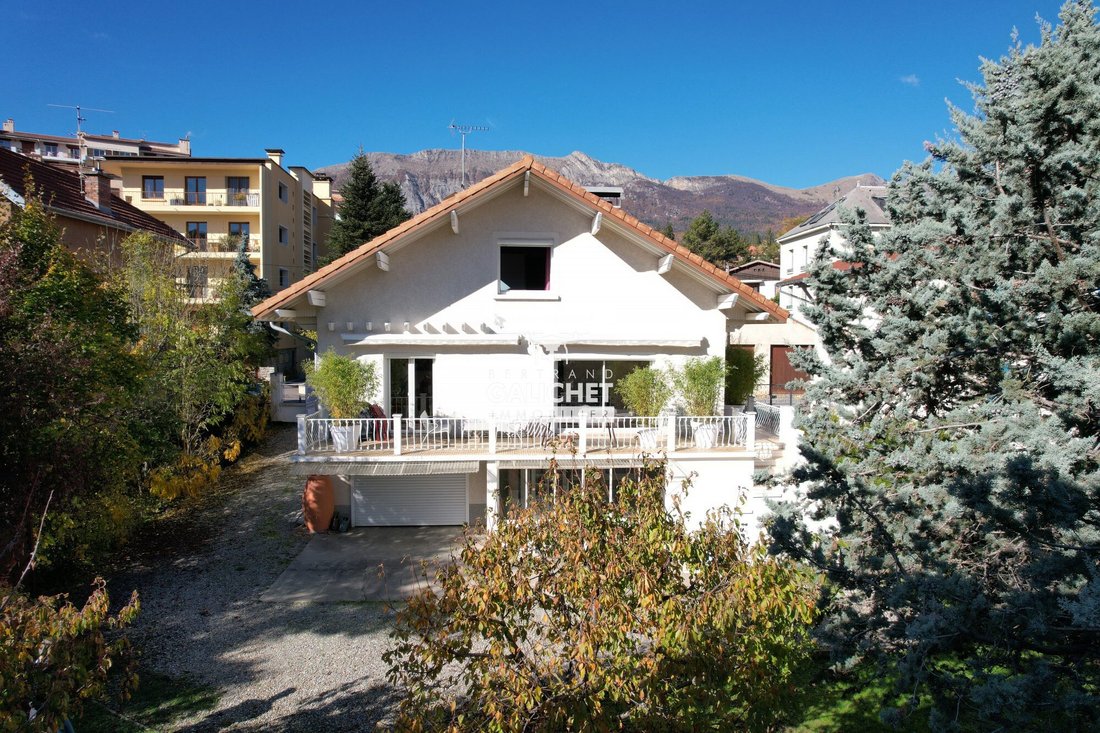 Casa en Gap, Provenza-Alpes-Costa Azul, Francia 2 - 16581553