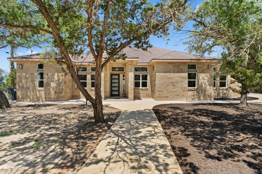 House in Canyon Lake, Texas, United States 1 - 16589713