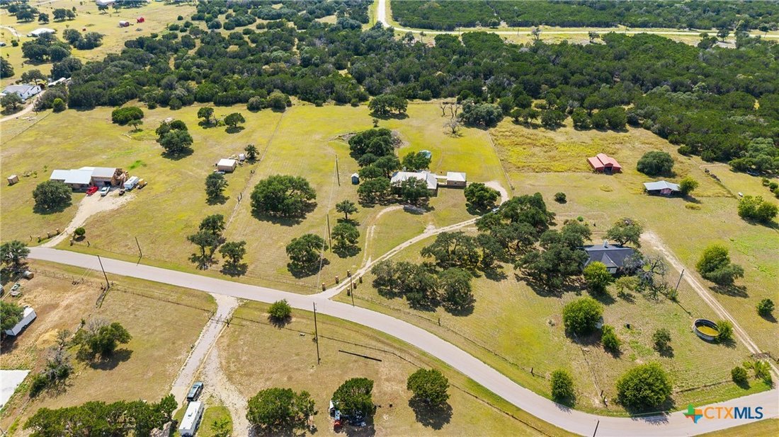 House in Bertram, Texas, United States 5 - 16584815