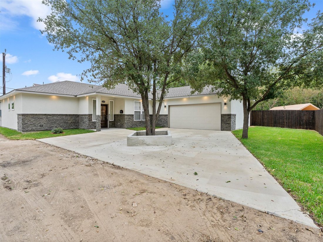 House in San Antonio, Texas, United States 3 - 16590282
