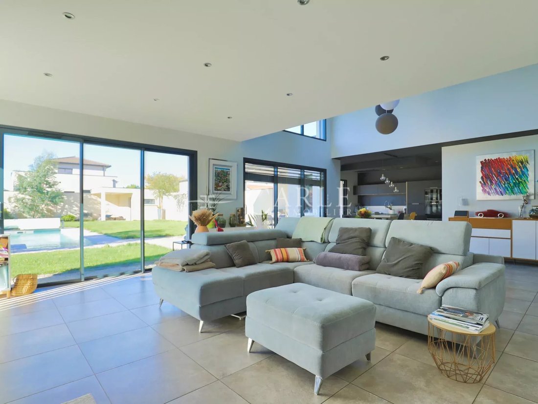 Villa in Toussieu, Auvergne-Rhône-Alpes, France 4 - 16582021