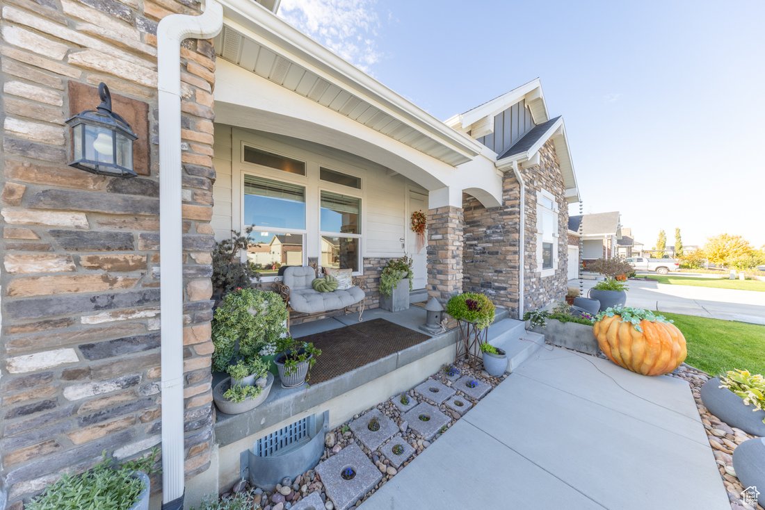 House in Syracuse, Utah, United States 3 - 16592668