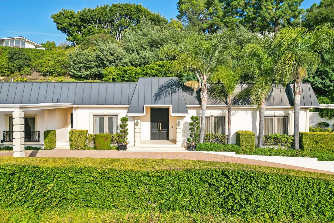 10825 Chalon Rd In Los Angeles, California, United States For Sale ...