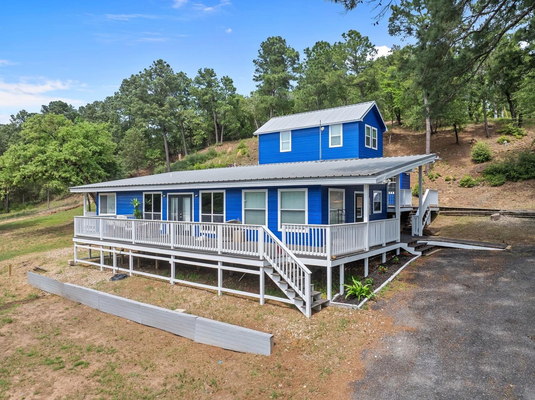House in Smithville, Texas, United States 1 - 16588909