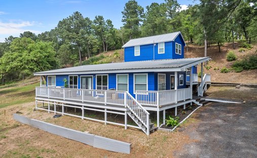 House in Smithville, Texas, United States 1