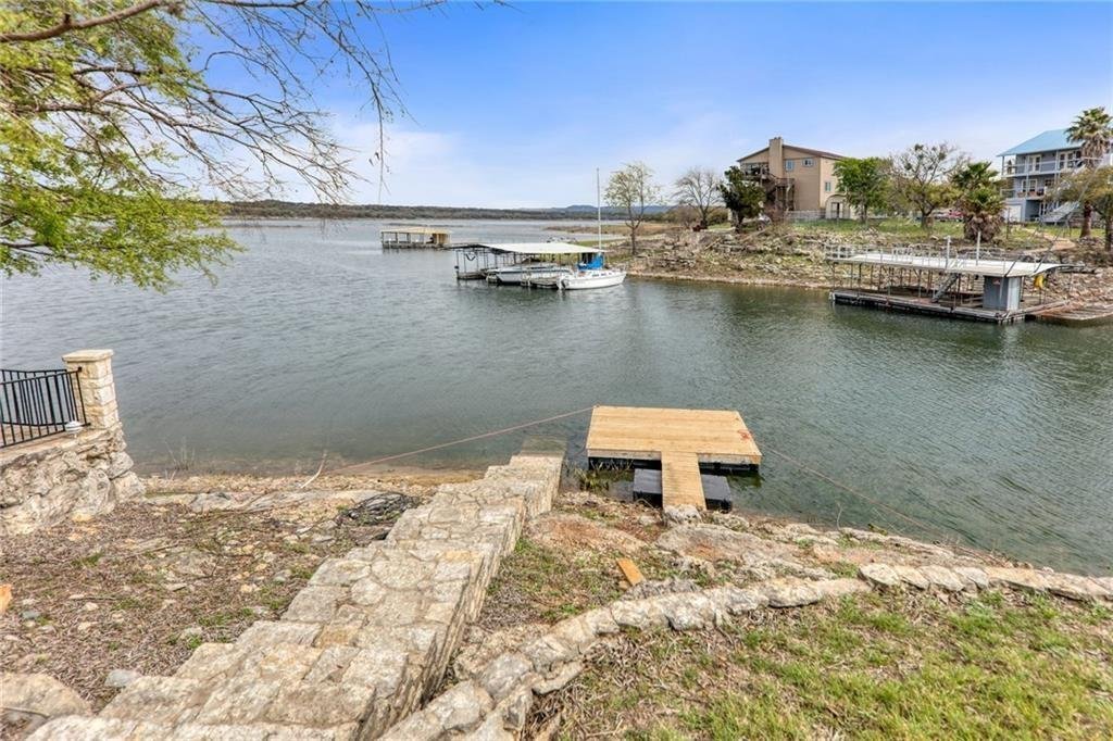 House in Jonestown, Texas, United States 1 - 16590885