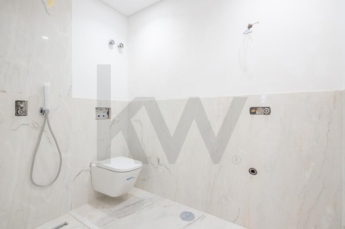 Apartment in Estoril, Cascais e Estoril, Lisbon 5 - 16597357