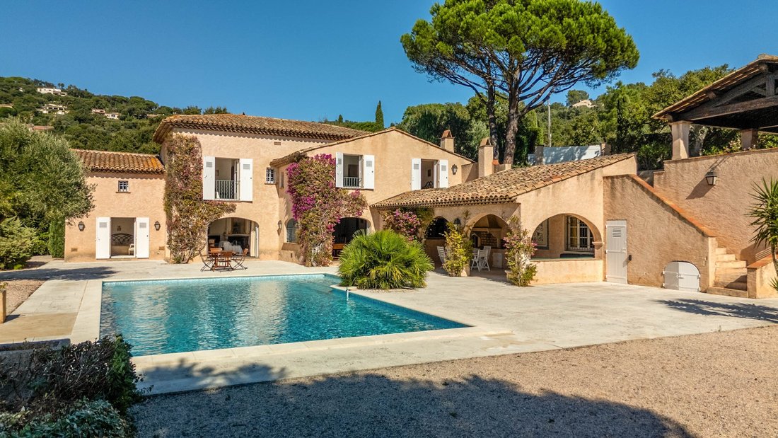 House in Grimaud, Provence-Alpes-Côte d'Azur, France 2 - 16412677