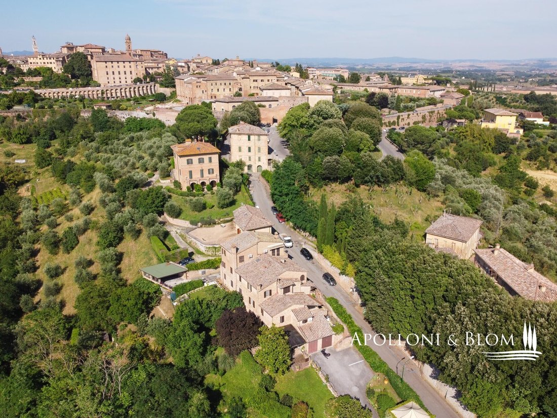 Apartment in Siena, Tuscany, Italy 3 - 16583839