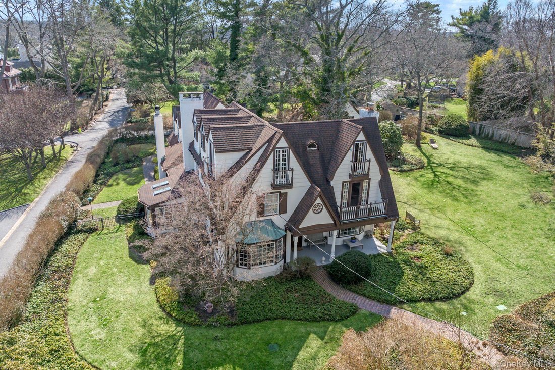 House in Halesite, New York, United States 4 - 15422198