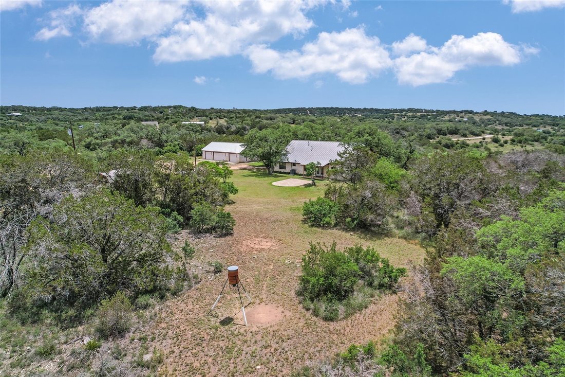 House in Spicewood, Texas, United States 2 - 16590250