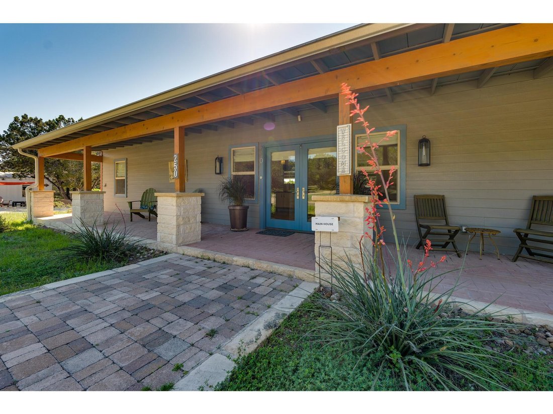 House in Wimberley, Texas, United States 2 - 16589427