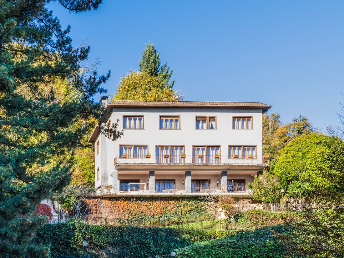 Villa in Stresa, Piedmont, Italy 2 - 16006441