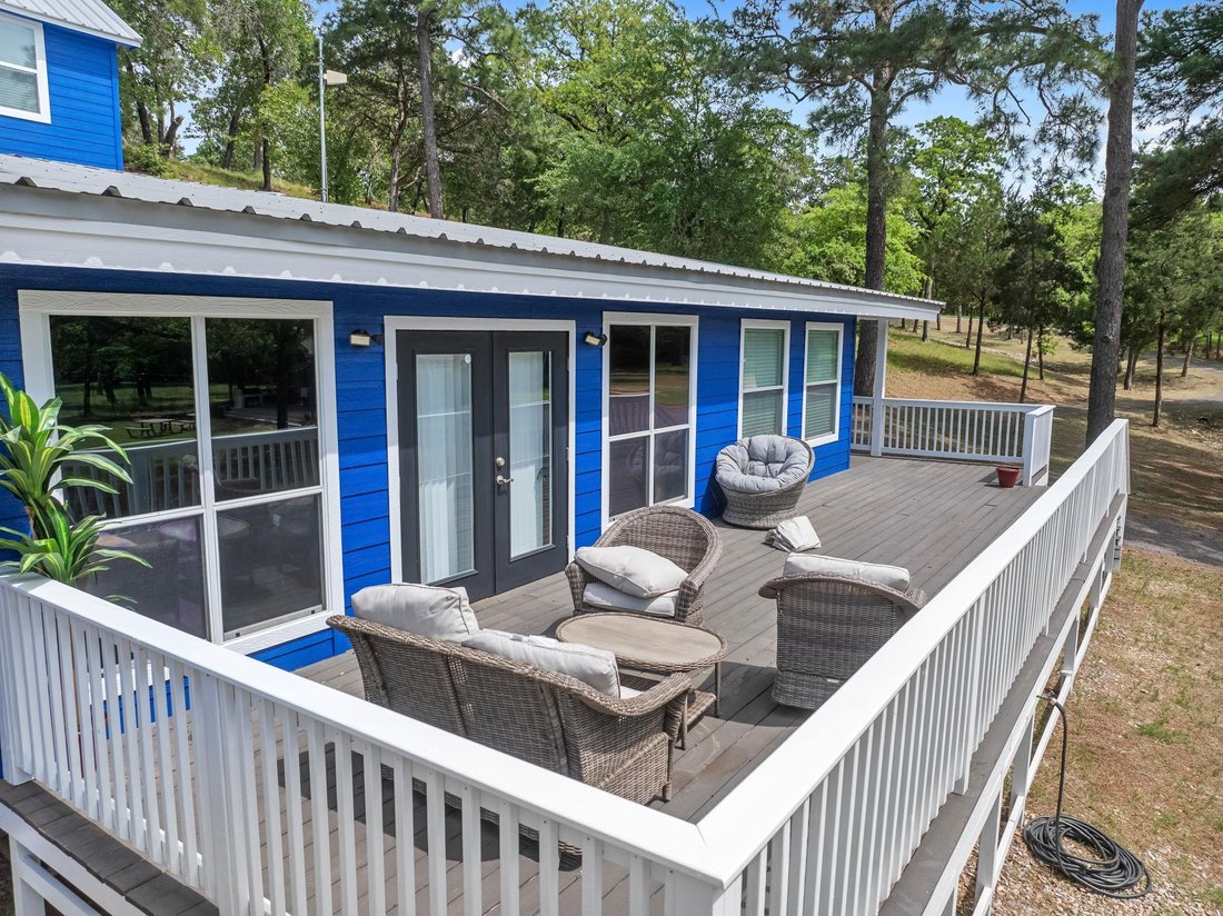 House in Smithville, Texas, United States 2 - 16588909