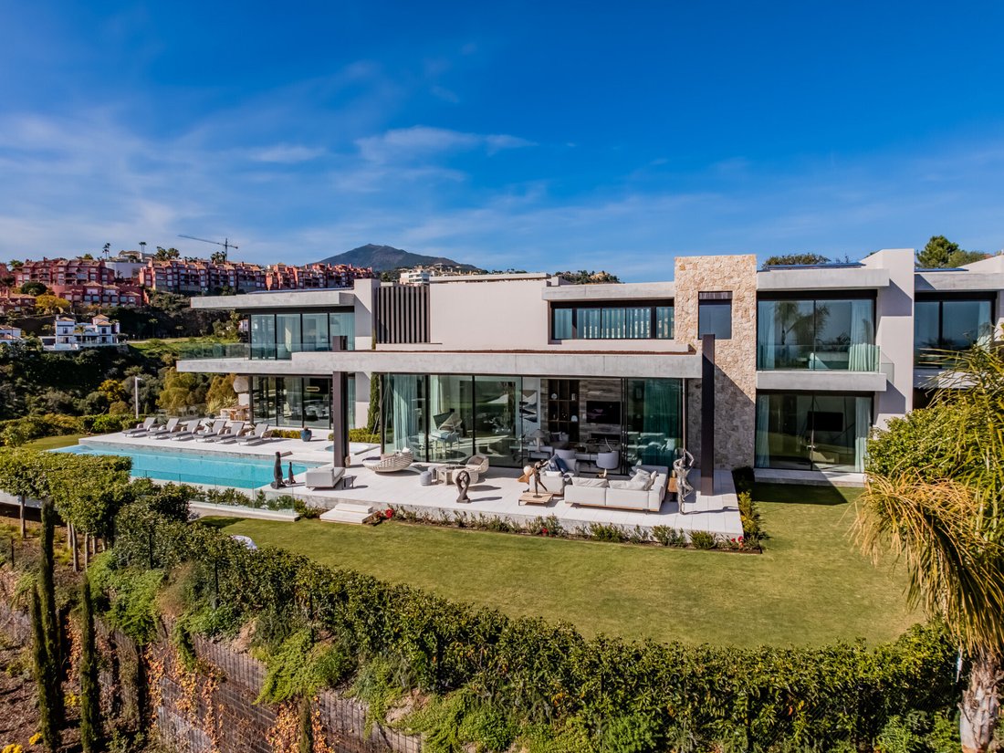 Villa in La Quinta, Benahavis, Andalusia 3 - 16597759