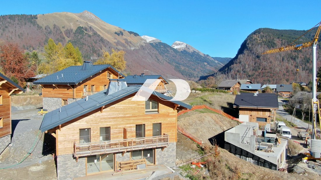 Chalet in Morzine, Auvergne-Rhône-Alpes, France 2 - 12840806