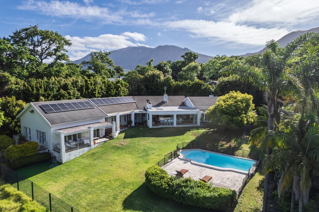 Country House in Scott Estate, Cape Town, South Africa 2 - 16596876