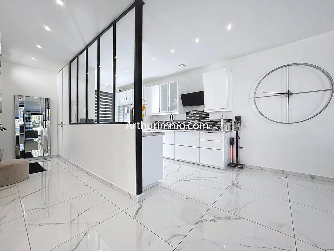 House in Boissy-Saint-Leger, Ile-de-France, France 4 - 16602829