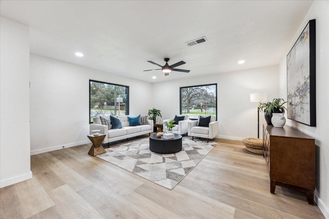 House in Austin, Texas, United States 4 - 16590732