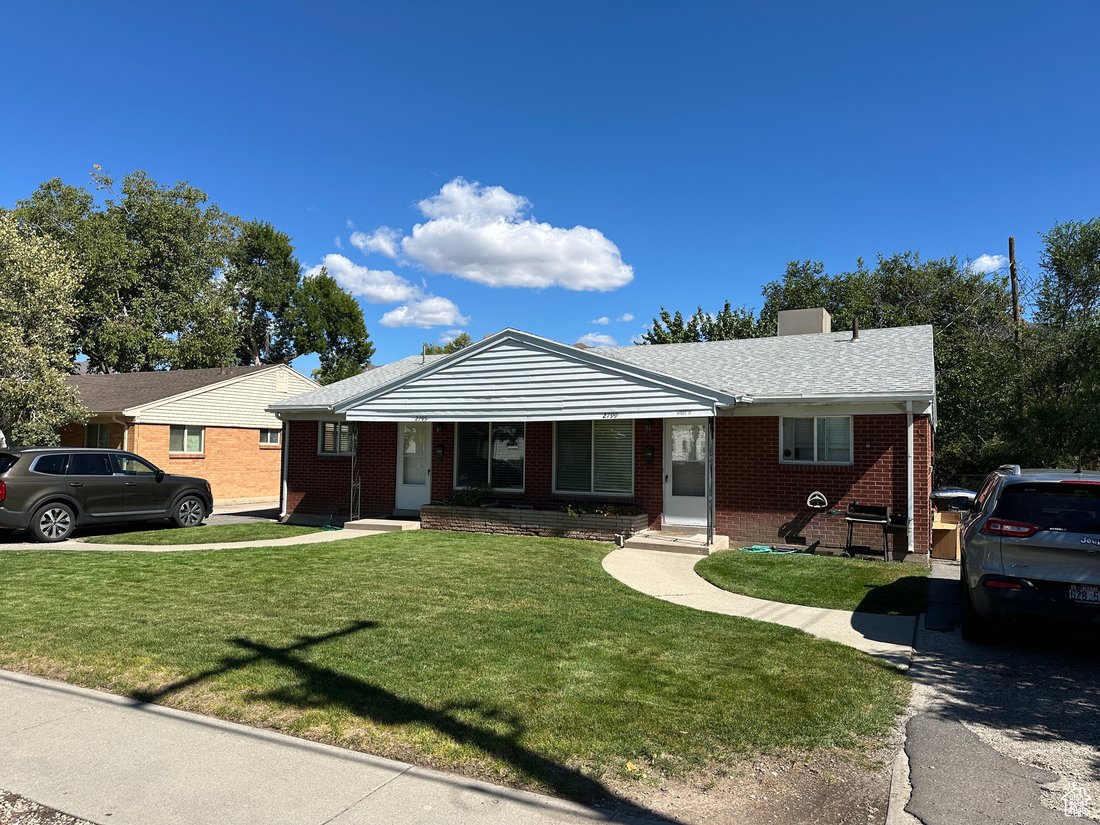 House in Salt Lake City, Utah, United States 2 - 16594328