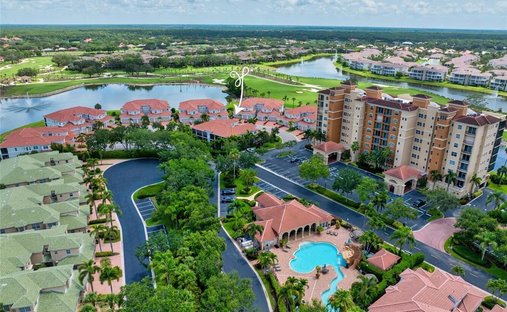 Condo in Naples, Florida, United States 1