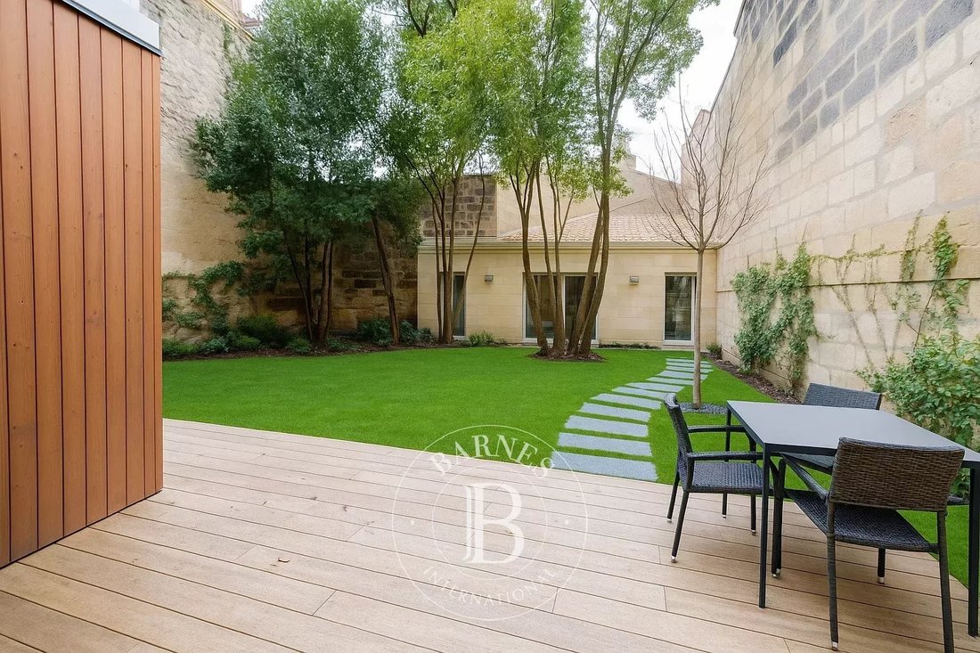 Apartment in Grand Parc-Chartrons-Paul Doumer, Bordeaux, France 2 - 13844640