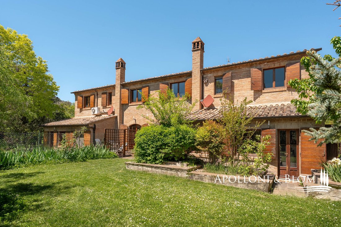 Villa in Chianciano Terme, Tuscany, Italy 3 - 16603552