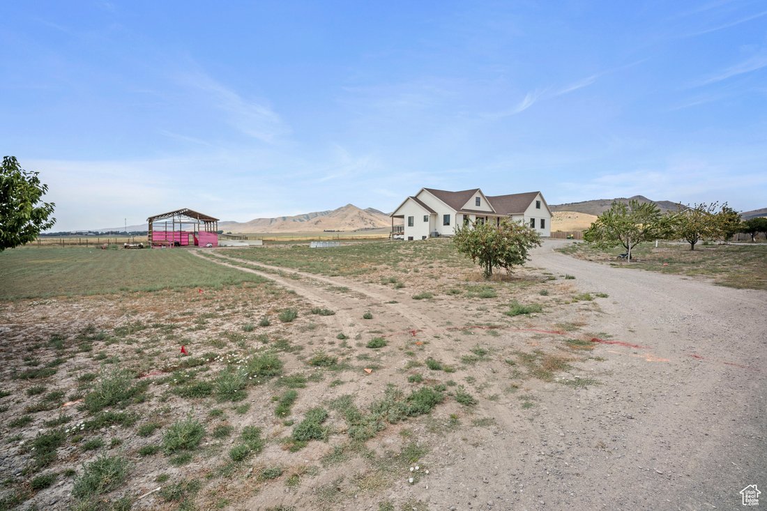 House in Portage, Utah, United States 4 - 16594775