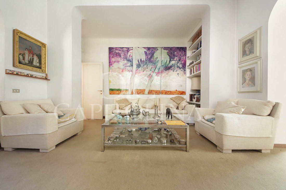 Villa in Parioli, Rome, Italy 2 - 16582096