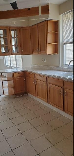 Chicago, Illinois, United States 4 - 16587001