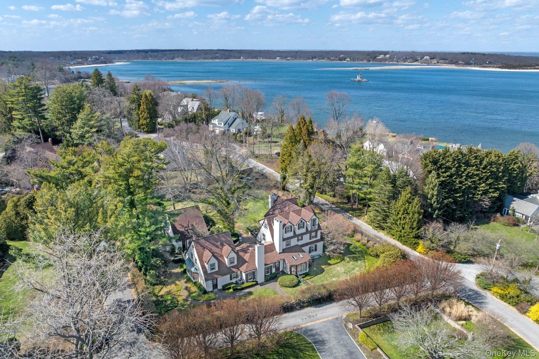 House in Halesite, New York, United States 2 - 15422198