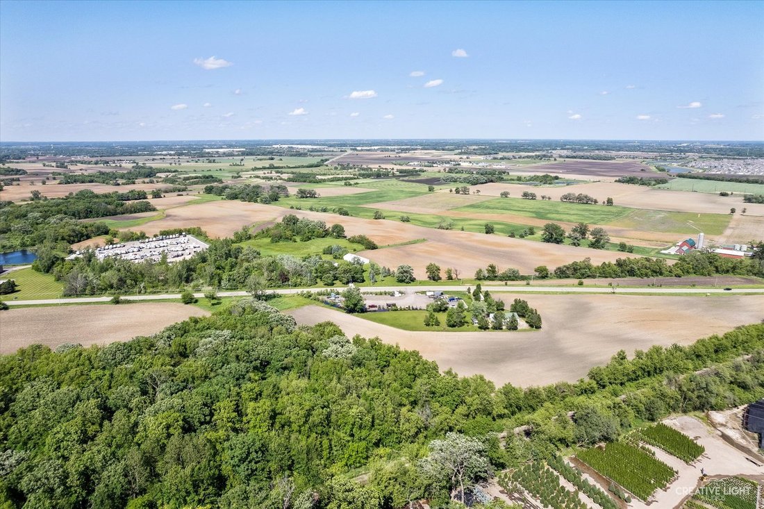 House in Pingree Grove, Illinois, United States 5 - 16586104