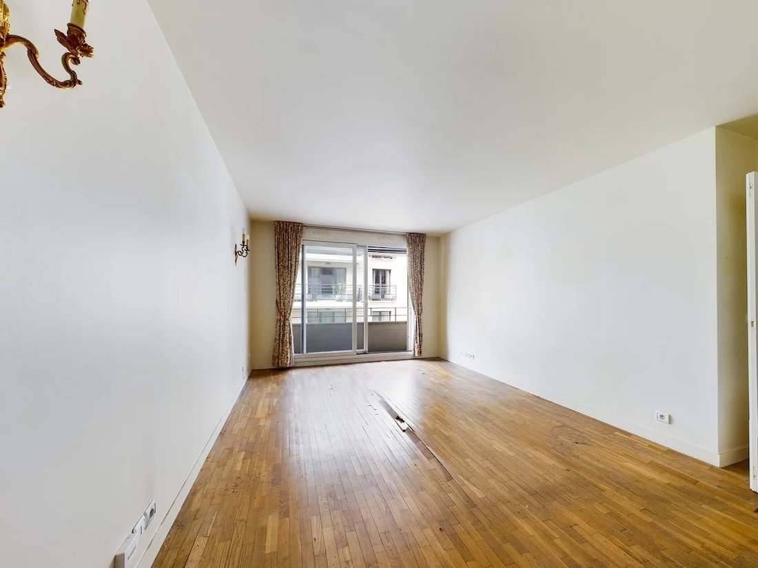 Apartment in Odéon, Paris 6e Arrondissement, Paris 1 - 15325744