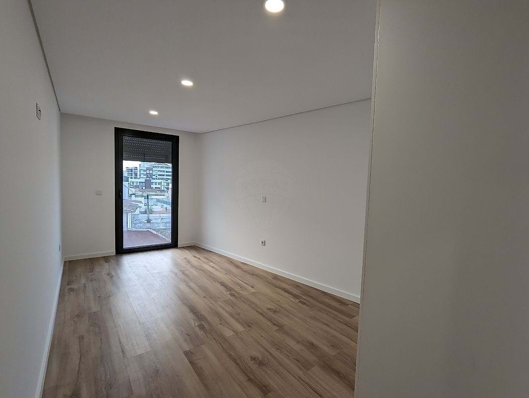 Apartment in Viseu, Viseu District, Portugal 5 - 15340860