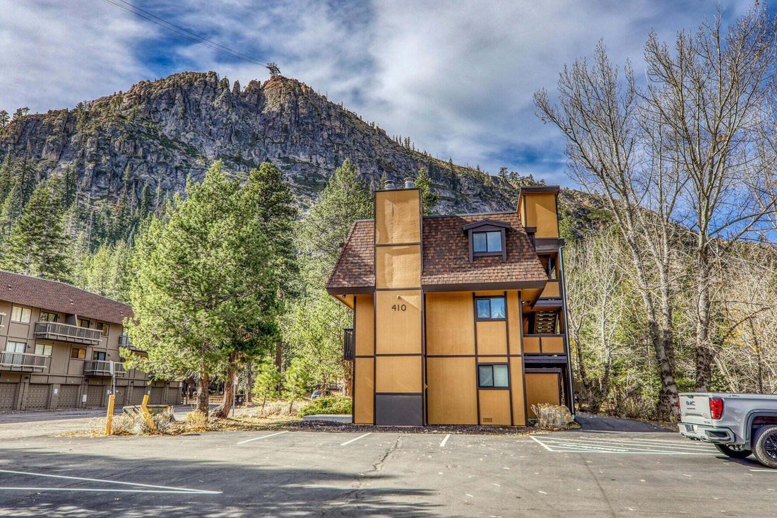 Condo in Olympic Valley, California, United States 2 - 16357142