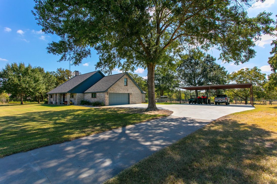 House in Caldwell, Texas, United States 1 - 16589106