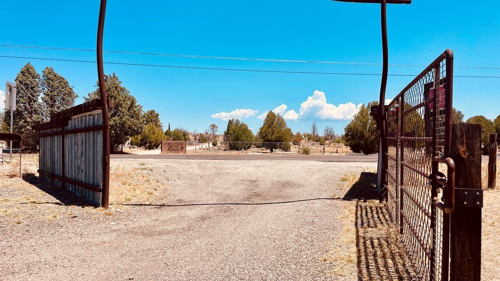 Marfa, Texas, United States 4 - 16584234