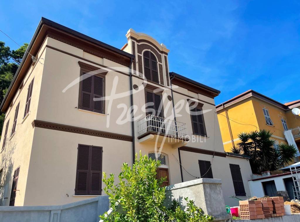 Villa in Centro Storico, La Spezia, Italy 1 - 16606514